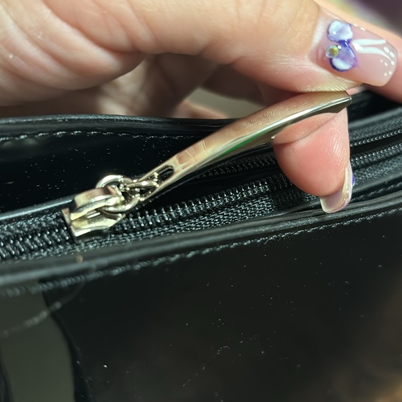 BEIJO black Patent Leather Bag Purse Zipper - Picture 9 of 12